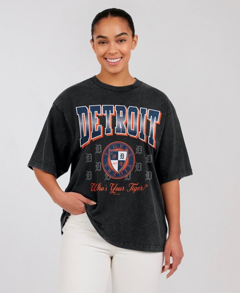 Women's Black Detroit Tigers Oversized Boyfriend T-Shirt