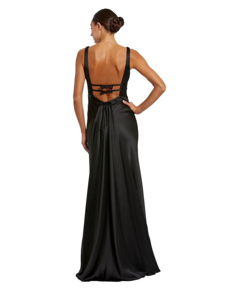 Women's Sleeveless V Neck Satin Gown With Bow Details