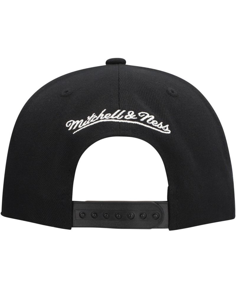 Men's Black Vegas Golden Knights Core Top Spot Snapback Hat