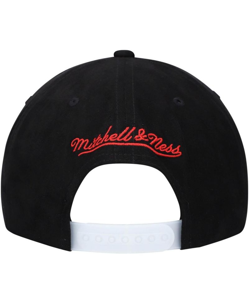 Men's Silver and Gray Chicago Bulls Day 5 Snapback Hat