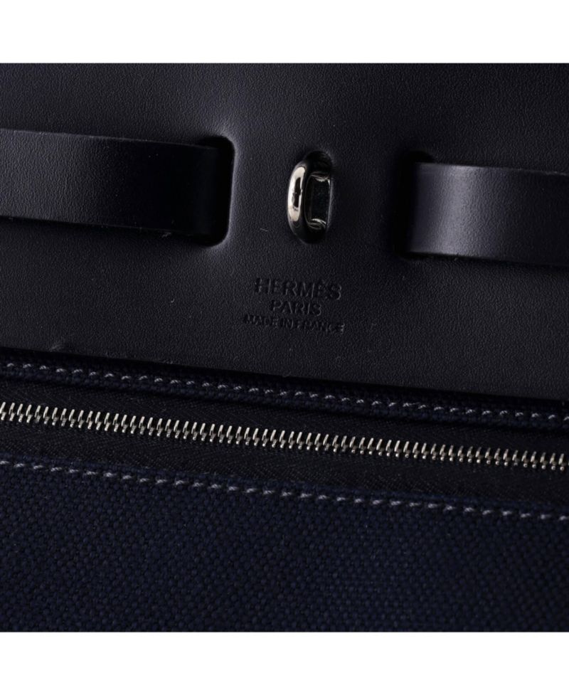 Pre-Owned Hermes 39 Herbag Zip Leather and Toile