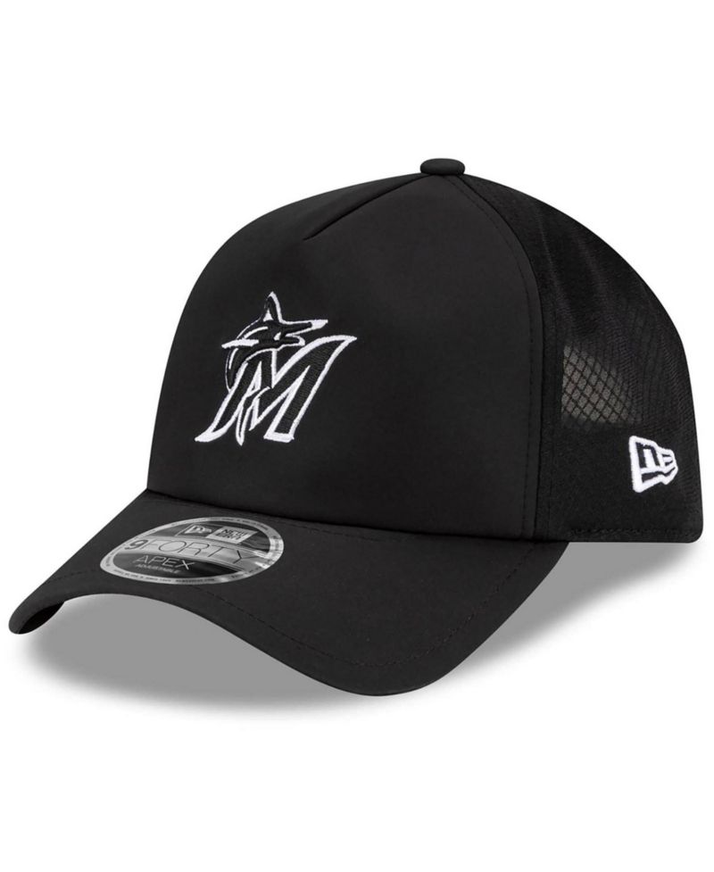 Men's Black Miami Marlins 2026 Batting Practice Apex 9FORTY Adjustable Trucker Hat