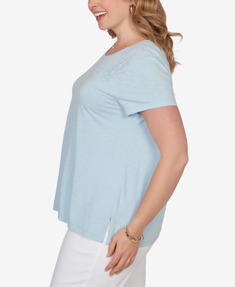 Plus Size Paisley Lace Solid Knit T-Shirt