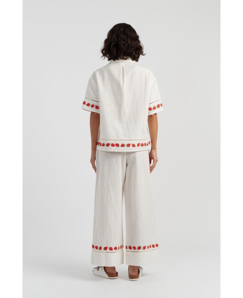 Women's Chinti and Parker Linen-Blend Strawberry Shirt