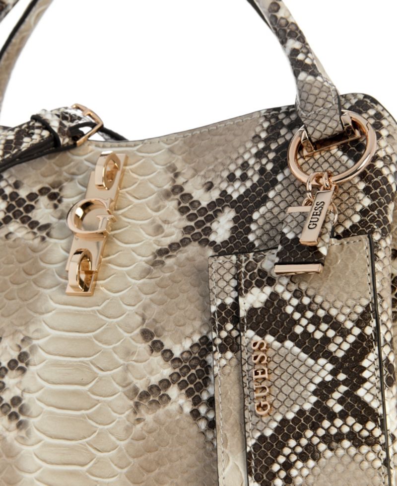 Yvonne Girlfriend Medium Satchel Handbag