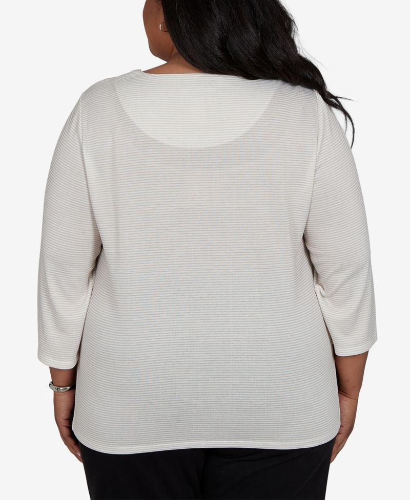 Plus Size Santa Cat 3/4-Sleeve Knit Top