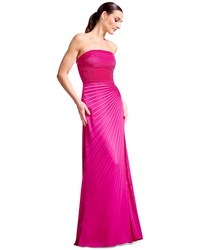 Women's Kinley Strapless Pleated A-Line Ball Gown