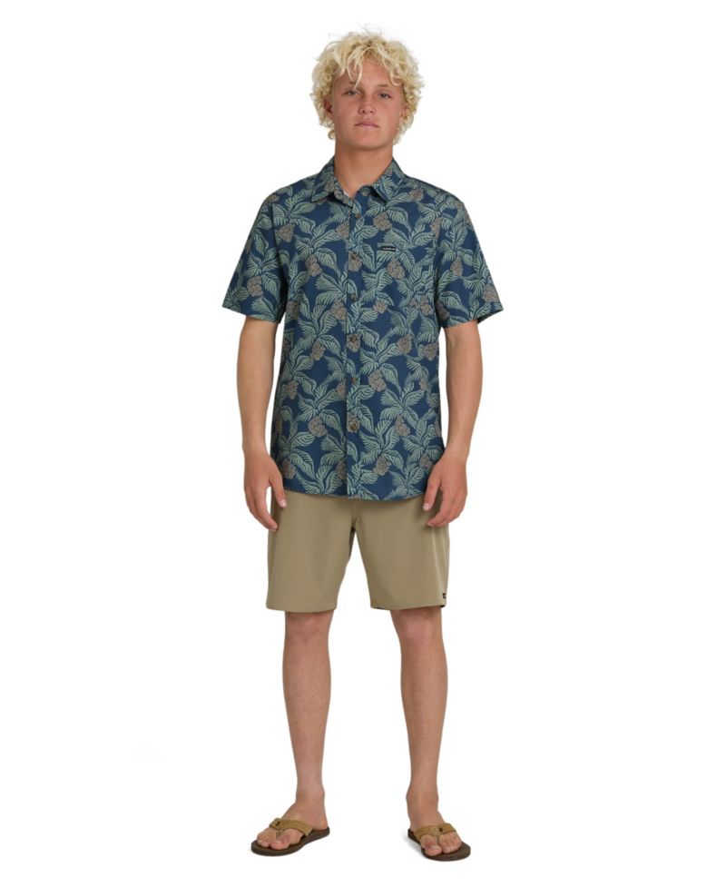 Men's Hala Classic Short-Sleeve Shirt