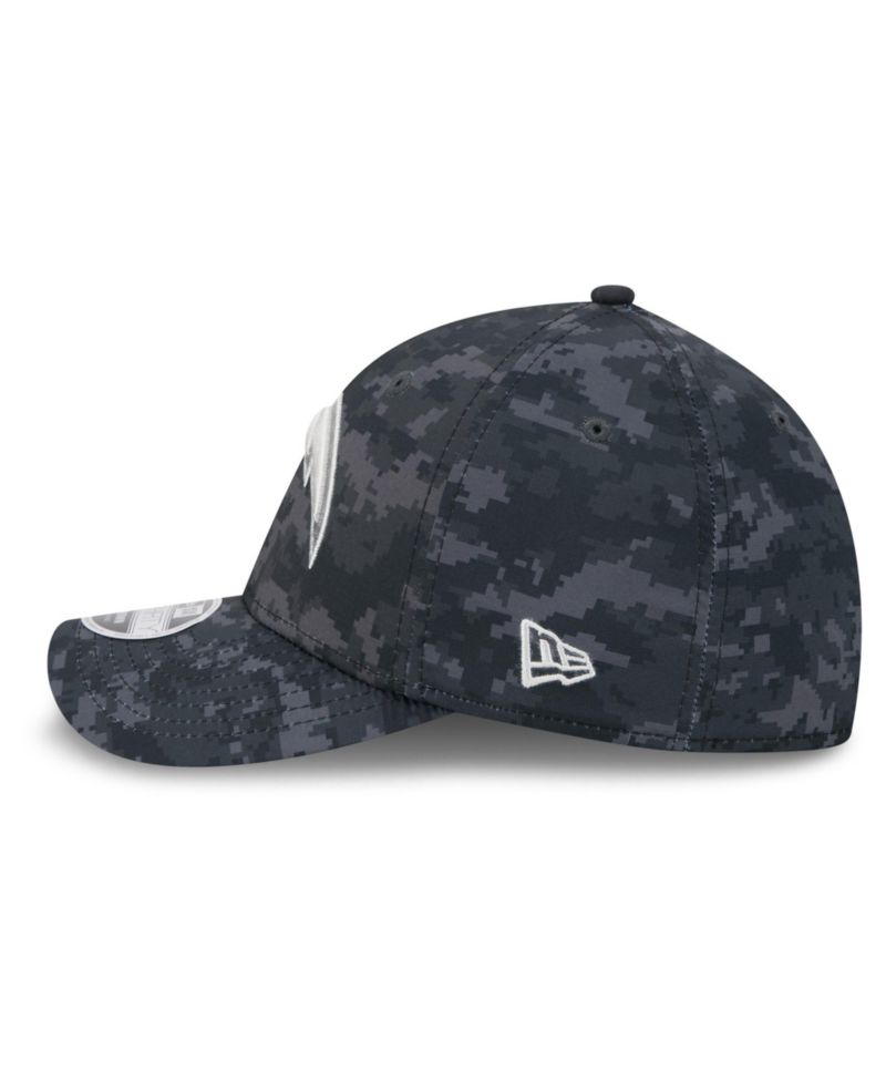 Men's Black Los Angeles Chargers 2026 Salute to Service 39THIRTY Flex Hat