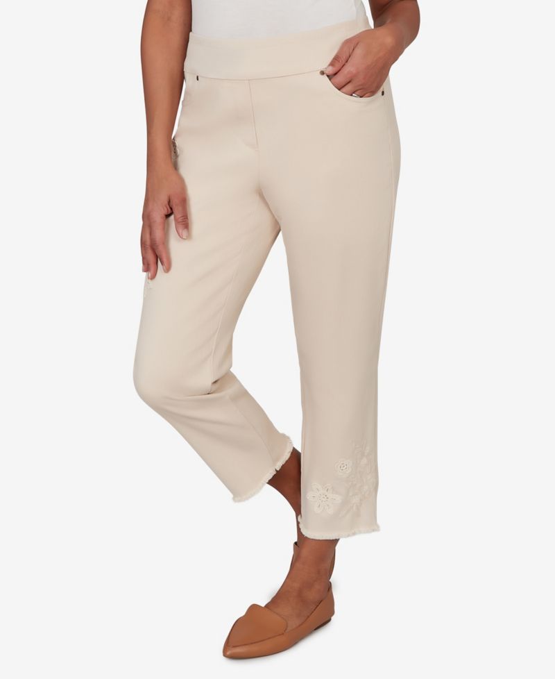 Petite Camden Market Tonal Floral Applique Ankle Pants