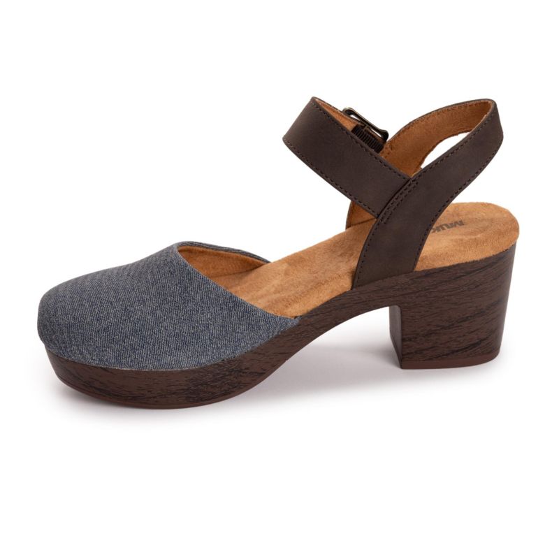 Women's Merritt Closed Toe Quarter Strap Shoe