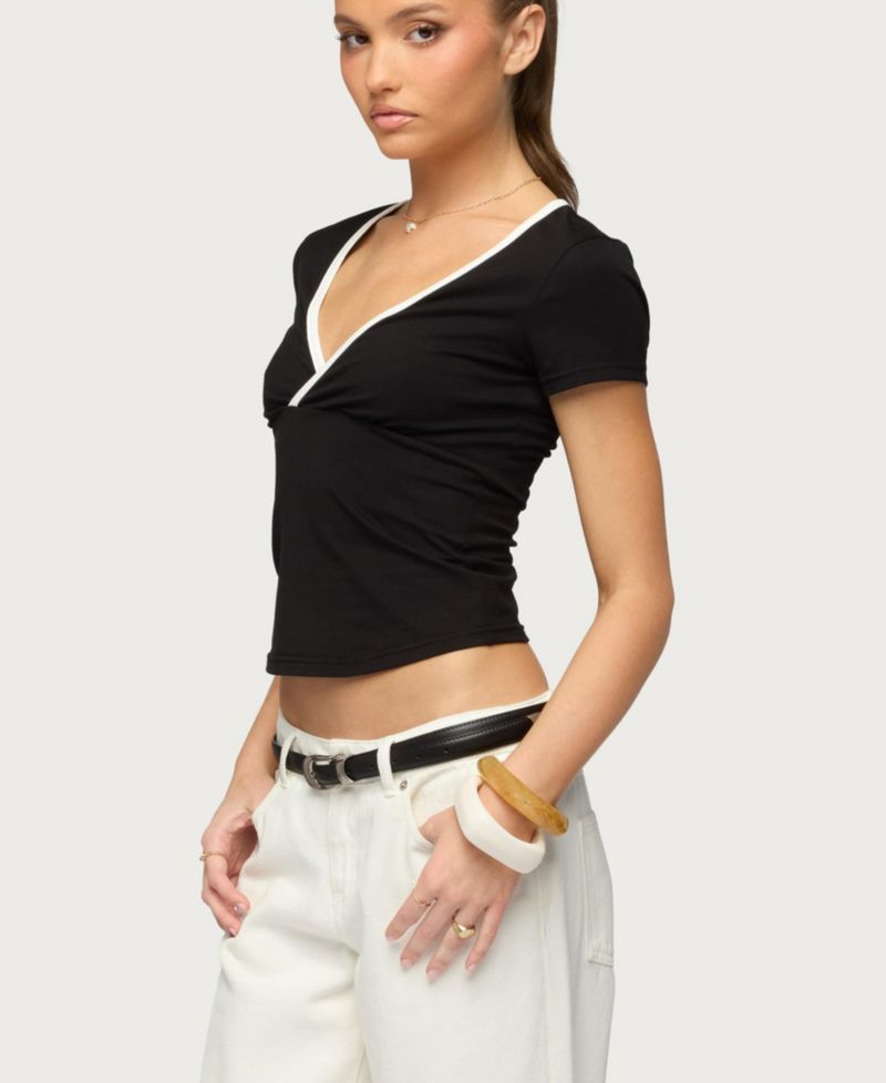 Women's Yulenna Contrast V Neck Top