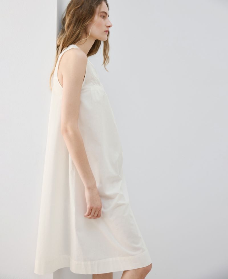 Women's Embroidered Detail Cotton Nightdress