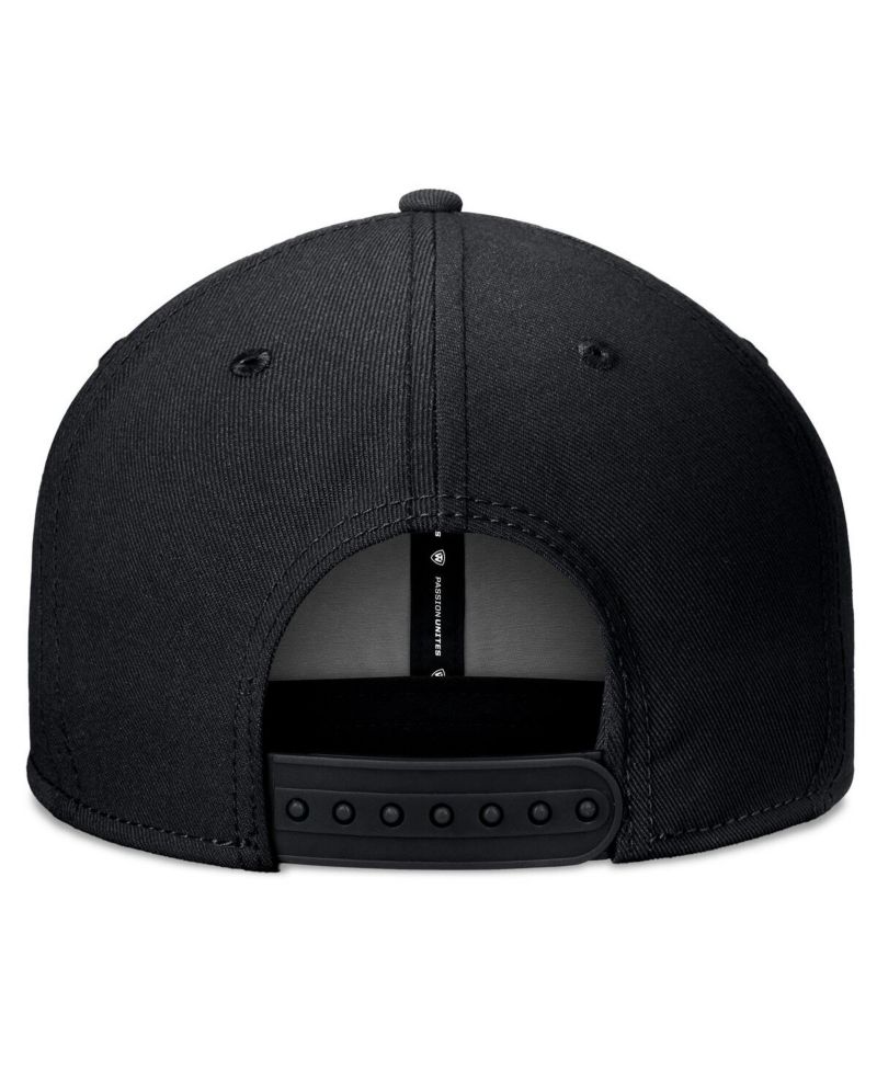 Men's Black Michigan Wolverines Bullpen Snapback Hat
