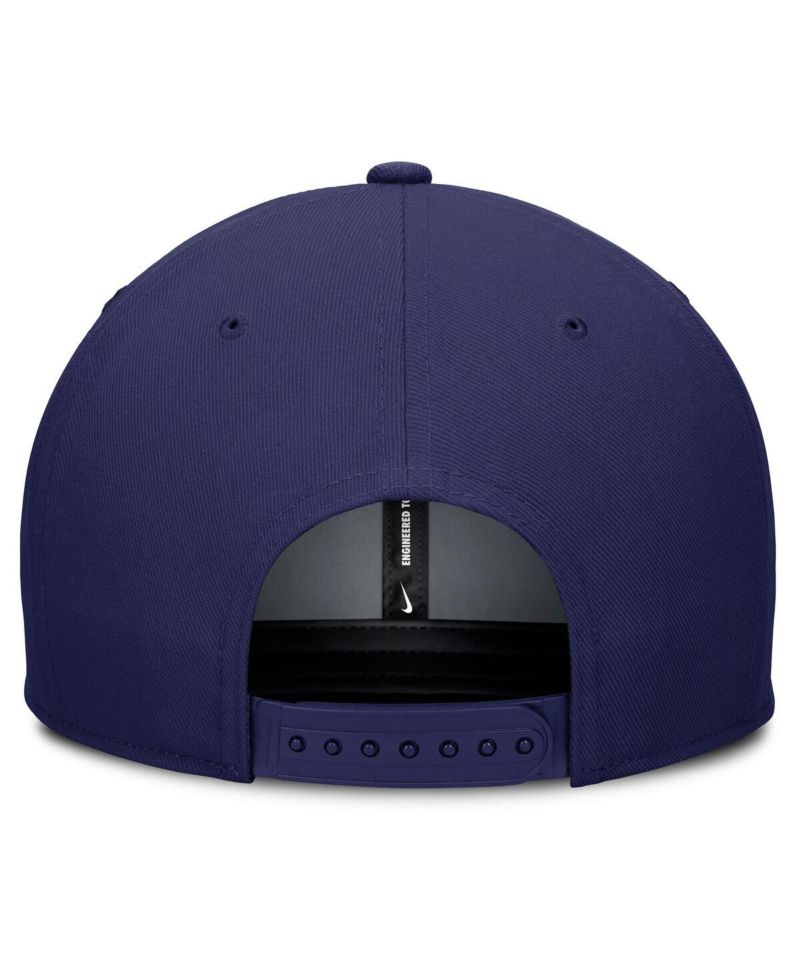 Men's Navy Atlanta Braves Pro Performance Snapback Hat