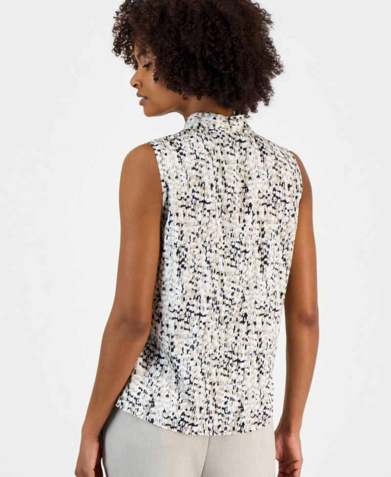 Women's Sleeveless V-Neck Printed Top