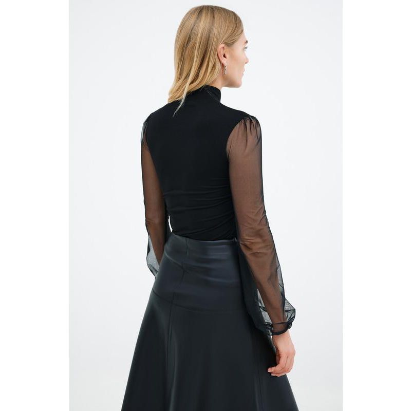 Women's Liv Fitted Mock-Neck Mesh-Sleeve Top