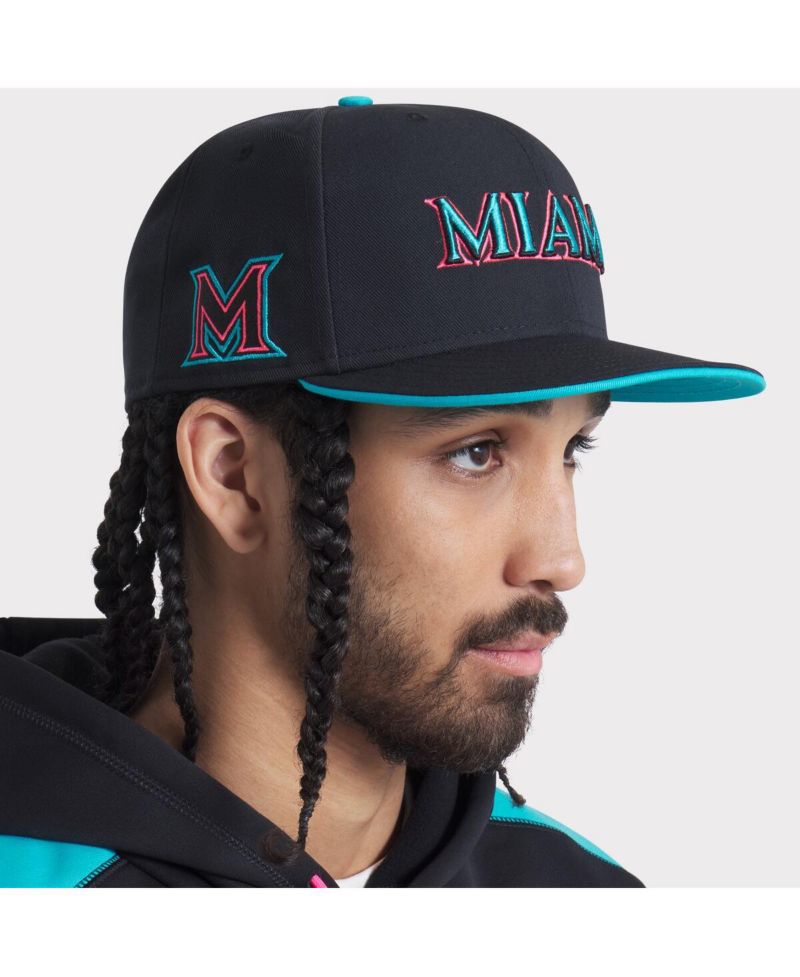 Men's Black Miami Marlins 2025 City Connect Performance Fitted Hat