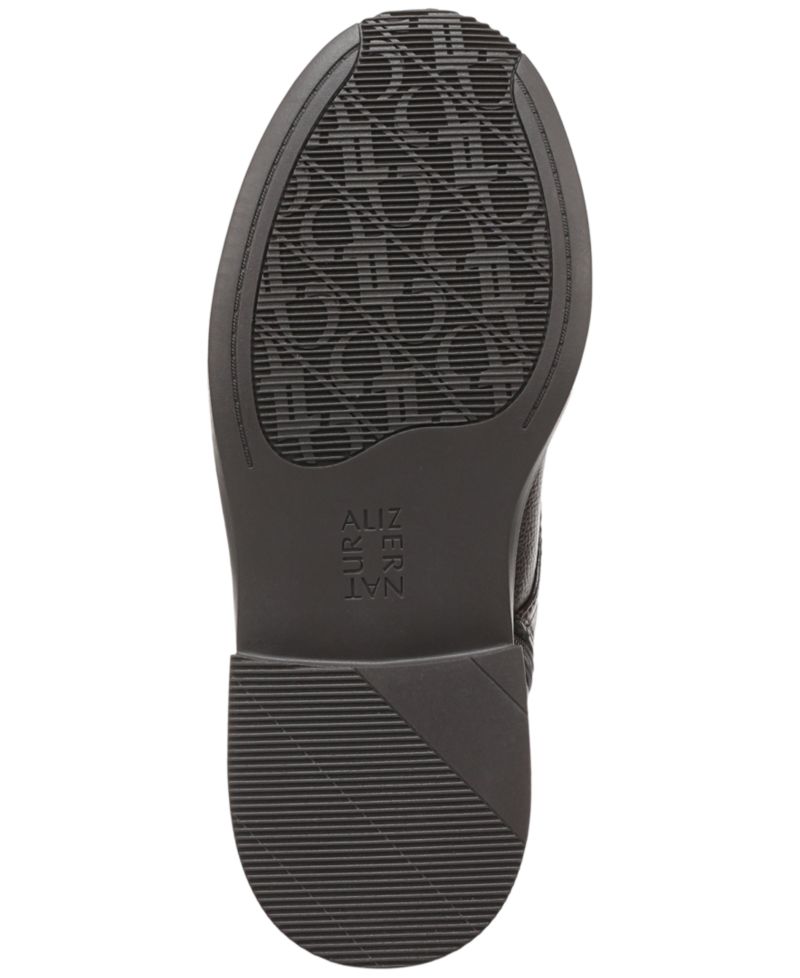 Women's Legend Lace-Up Short Boots