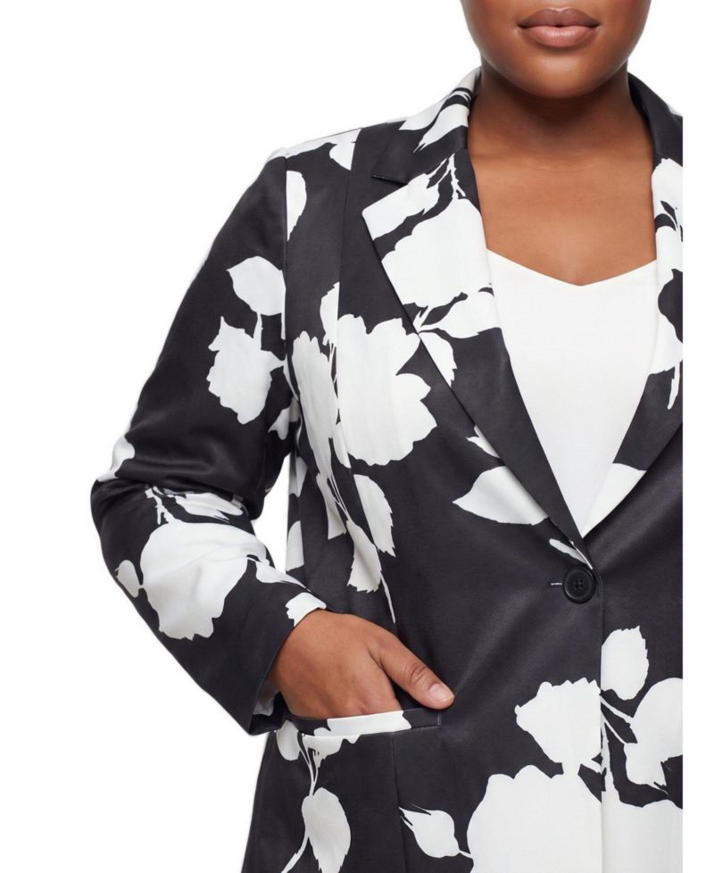 Women's Studio Crepe Blazer