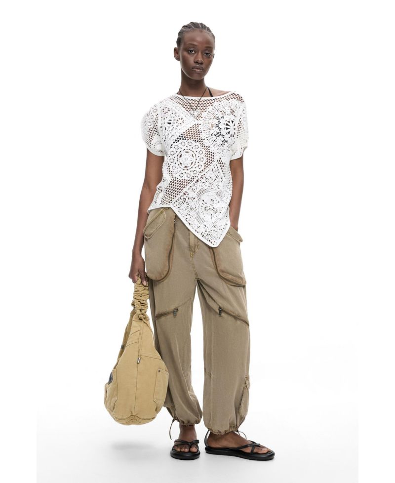 Women's Asymmetric crochet t-shirt