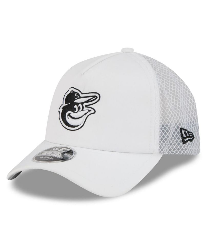 Men's White Baltimore Orioles 2026 Batting Practice Apex 9FORTY Adjustable Trucker Hat