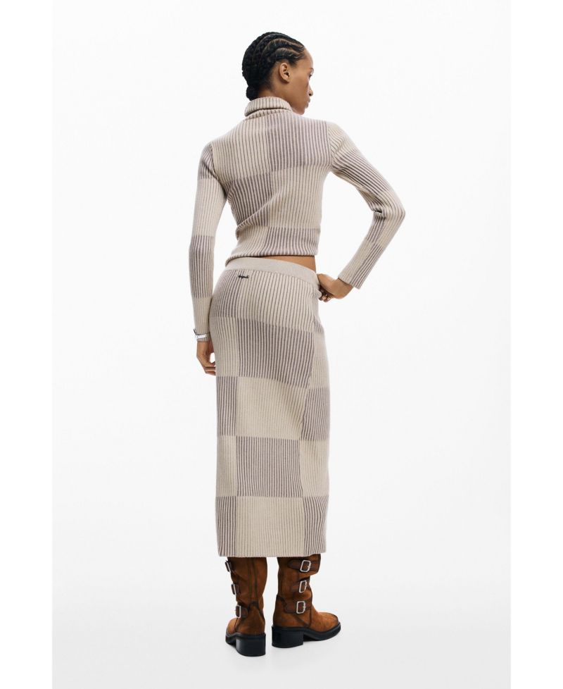 Women's Long ribbed skirt