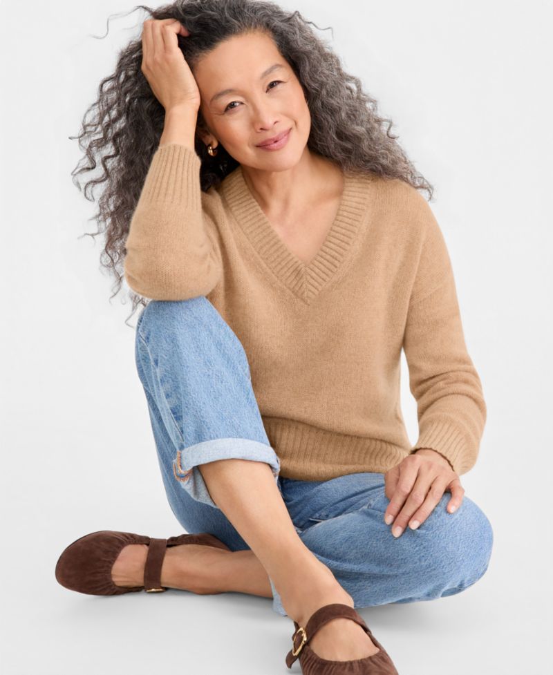 Petite 100% Cashmere V-Neck Relaxed Sweater