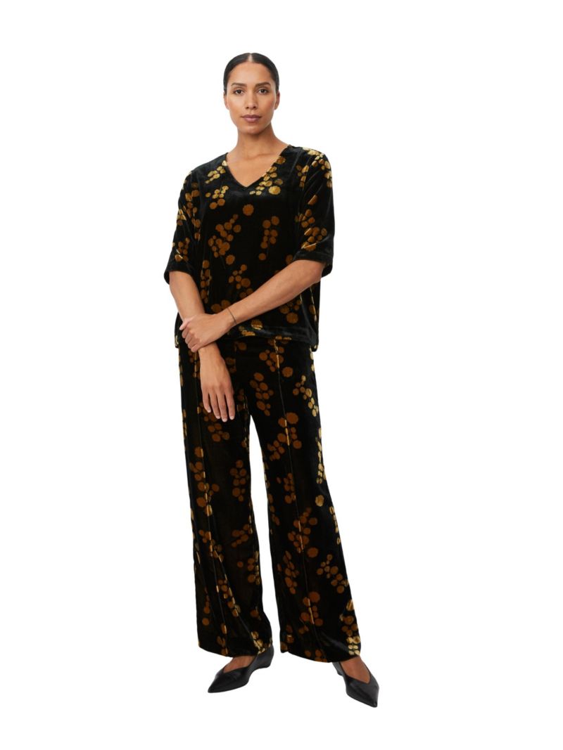 Women's Estela V-Neck Short Sleeve Blouse