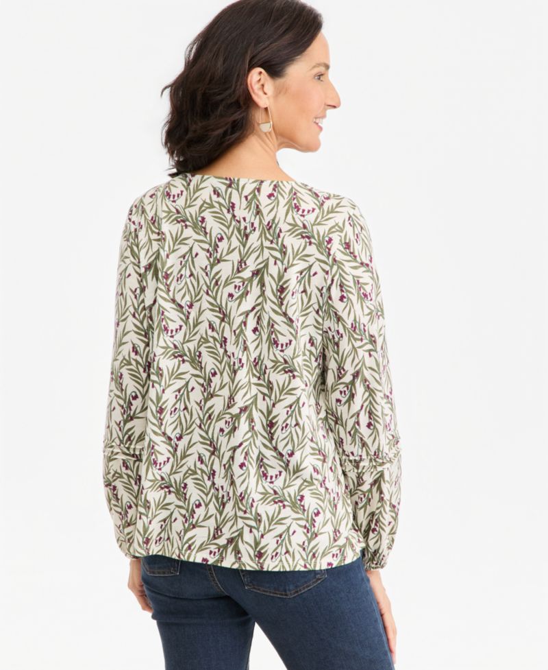 Women's Printed Pintuck V-Neck Knit Top