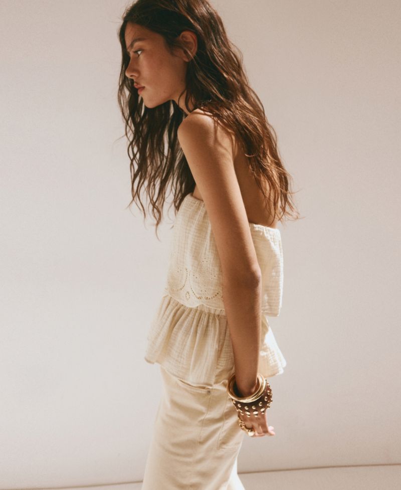 Women's Embroidered Details Crinkled Top