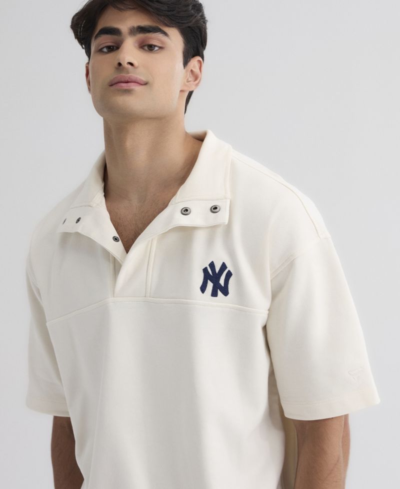 Men's Bisque New York Yankees Iconic Short Sleeve Mock Neck Pullover Sweatshirt