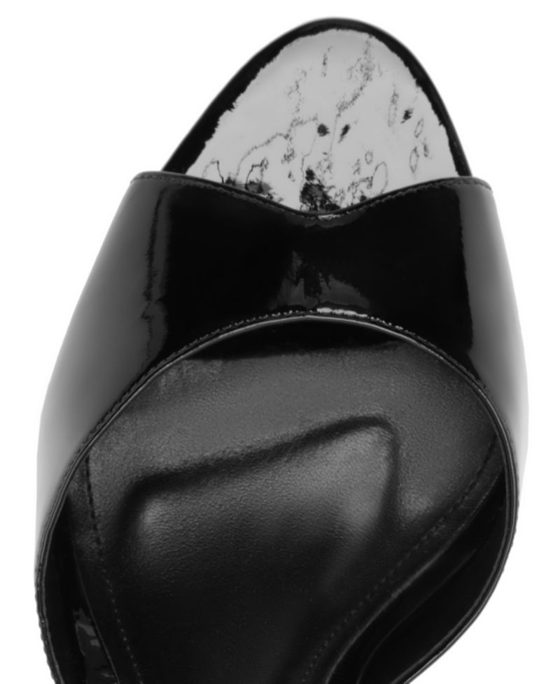 Women's Cloe Round Toe Dress Sandals