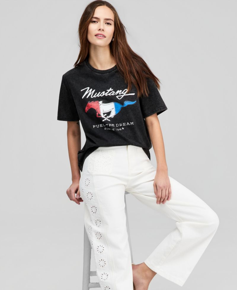 Women's Mustang Graphic T-Shirt