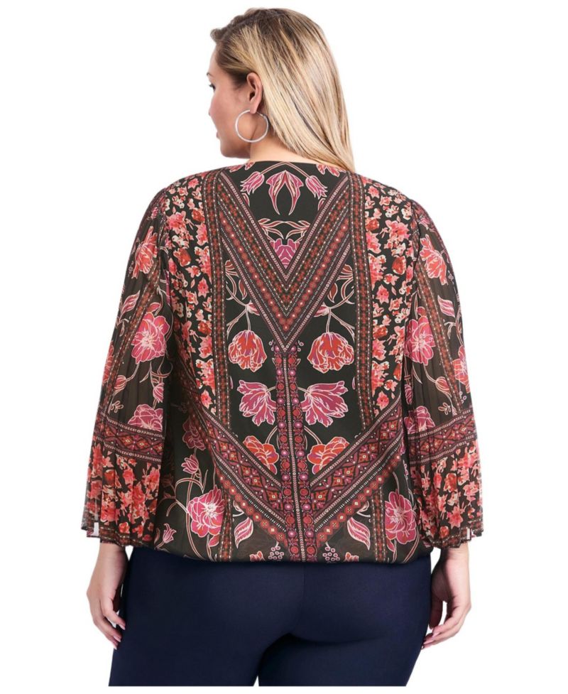 Women's Plus Size Harmony Pleat Sleeve Top