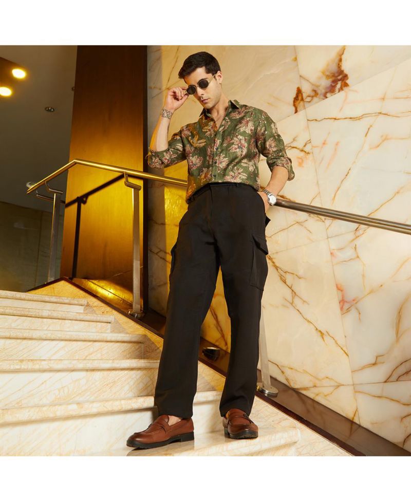 Men's Midnight Black Straight-Fit Cargo Trousers