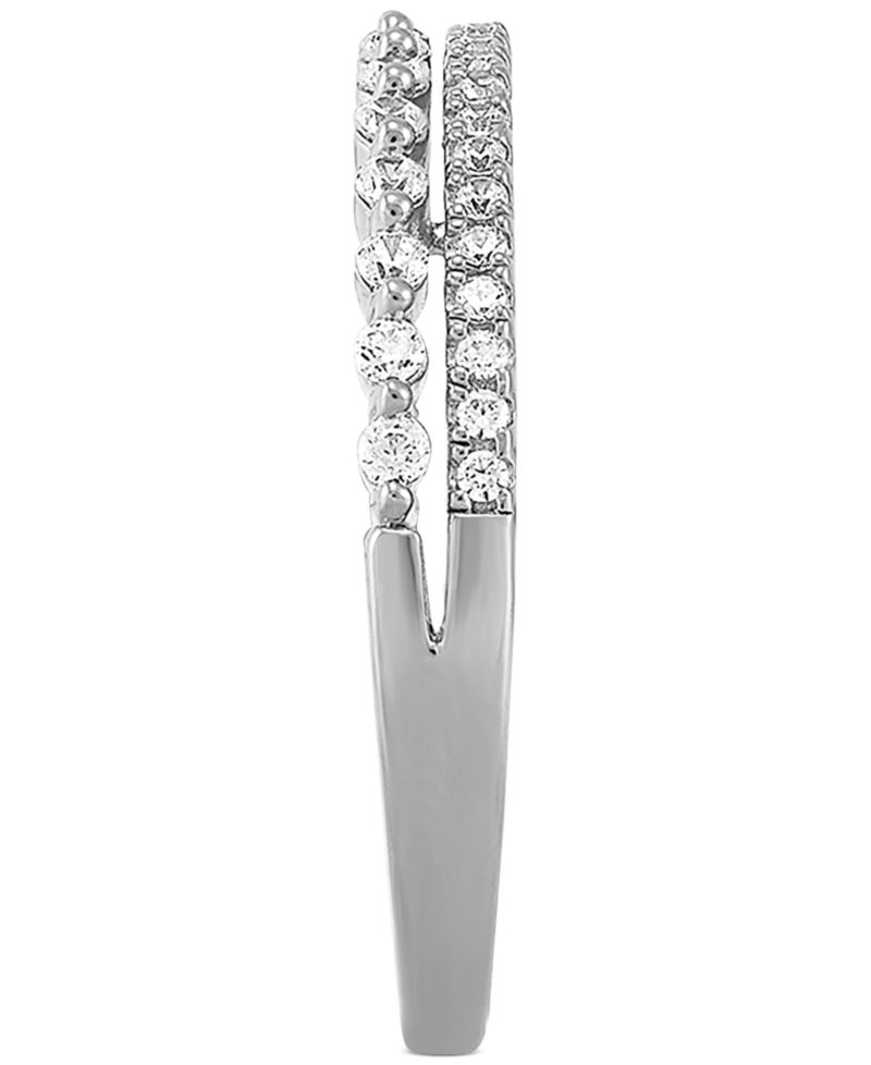 Diamond Split Shank Band (1/4 ct. t.w.) in 14k White Gold