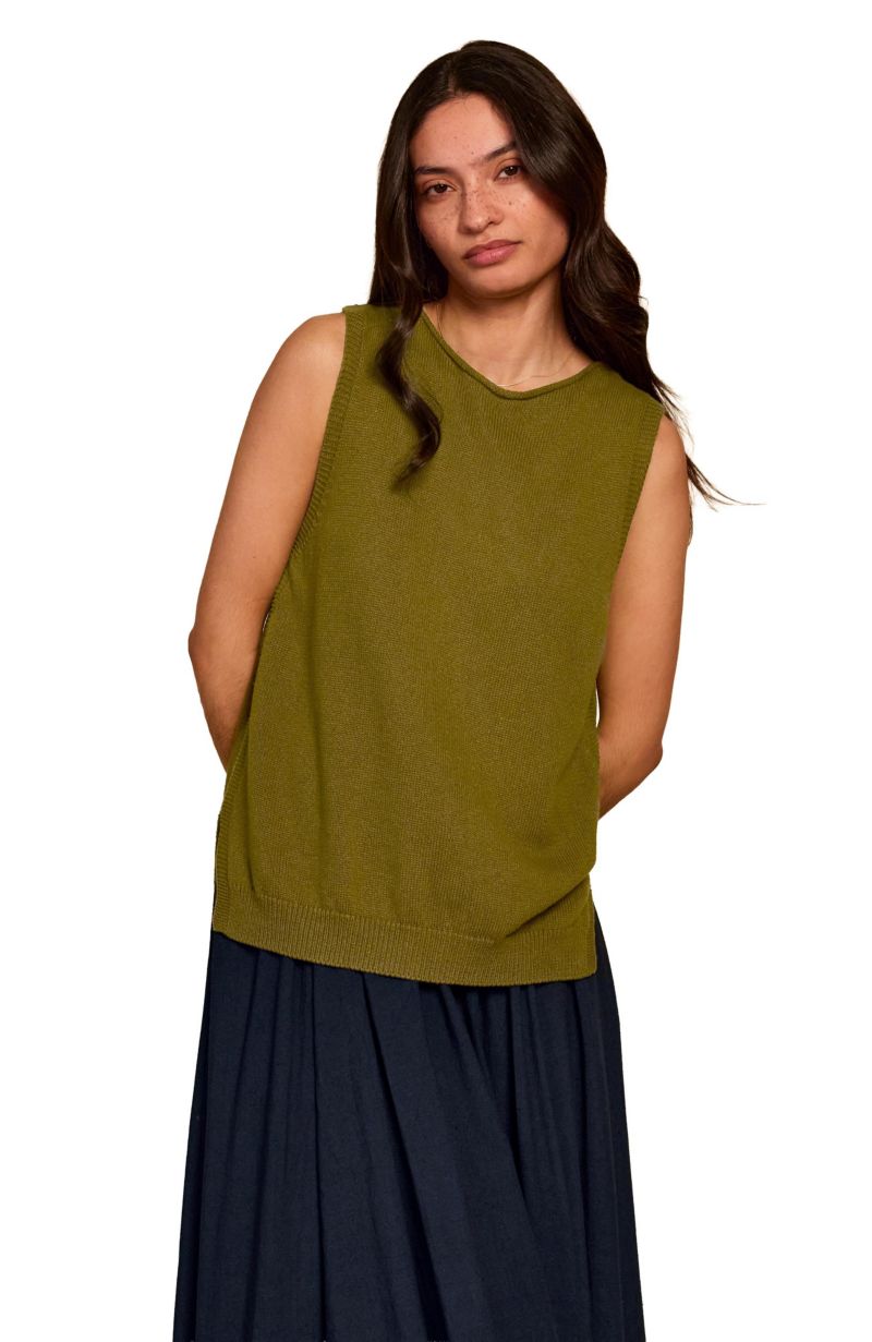 Women's Sleeveless Knitted Vest Top
