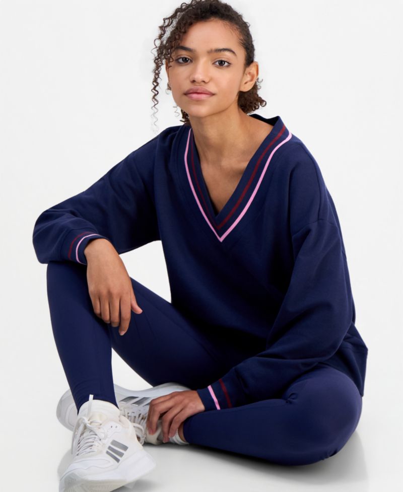 Women's Fleece Long-Sleeve V-Neck Sweater