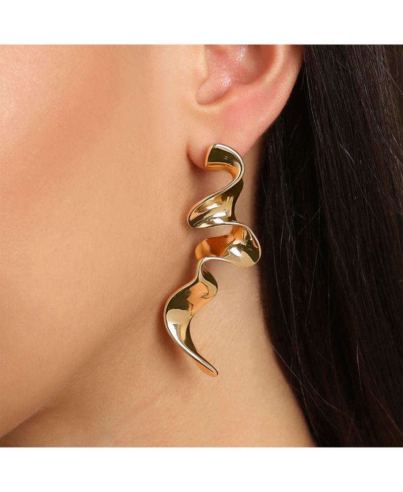 Wavy Statement Drop Earrings