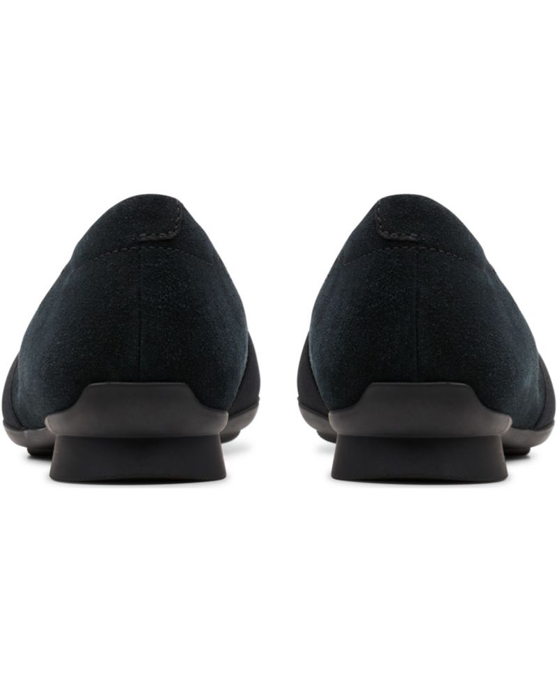 Women's Jazmynn Gem Round Toe Flats