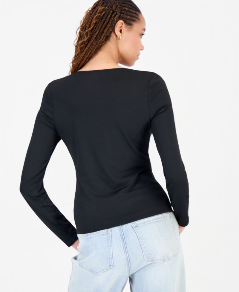 Juniors' Long-Sleeve Scoop Neck Top with Hardware