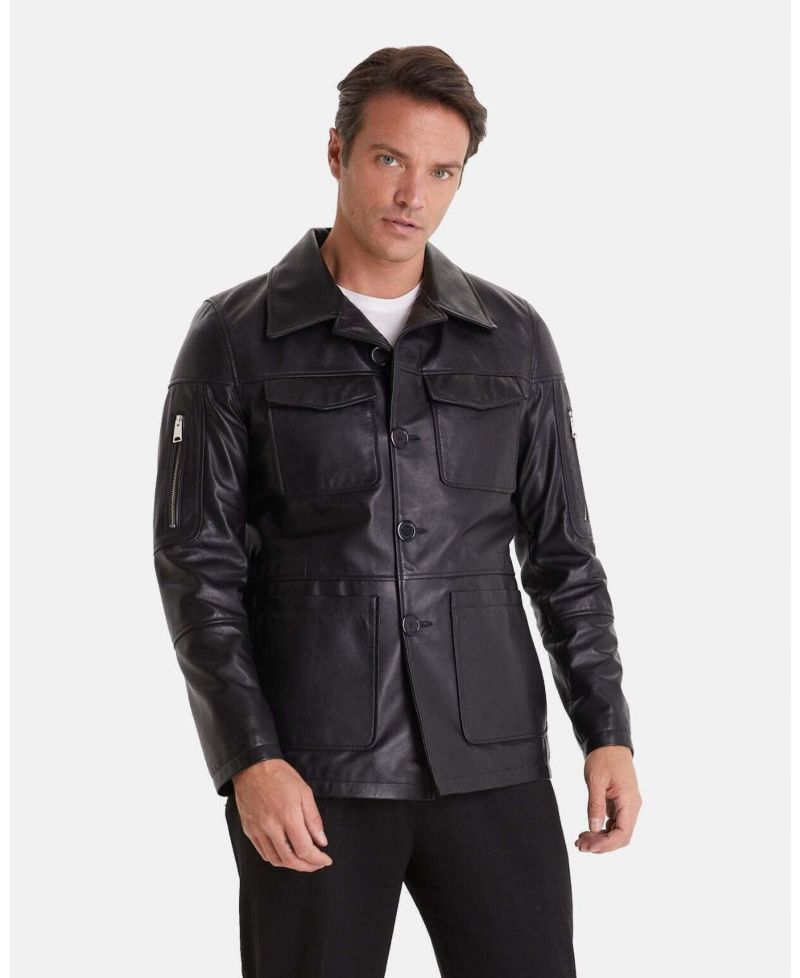 Мужская куртка из натуральной кожи черного цвета