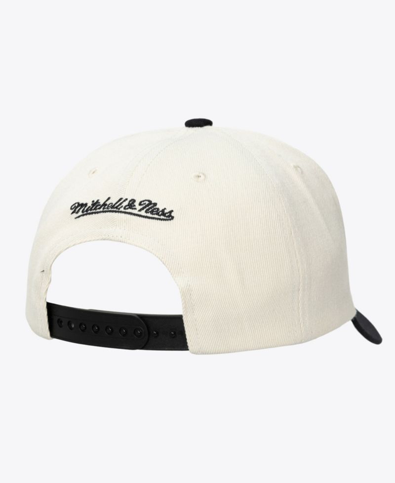 Men's and Women's Cream San Francisco Giants Retro Lines Stretch Snapback Hat
