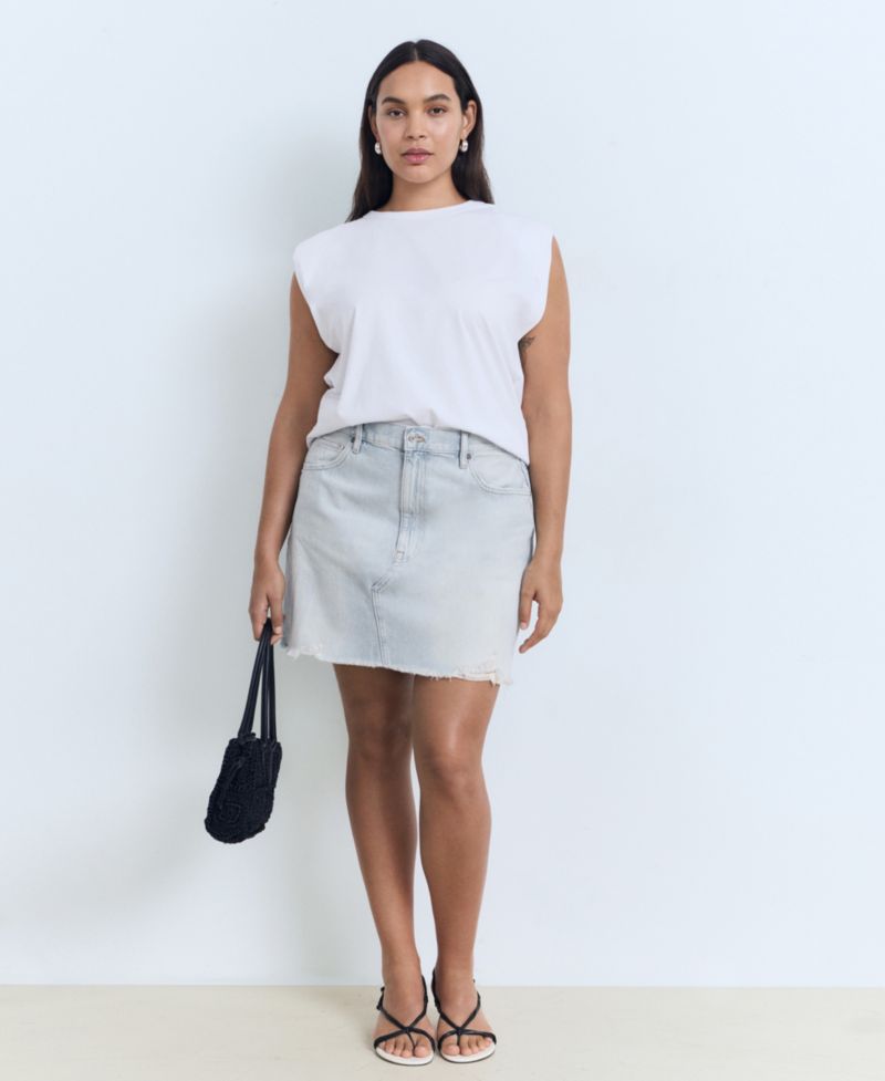 Women's Frayed Hem Denim Skirt