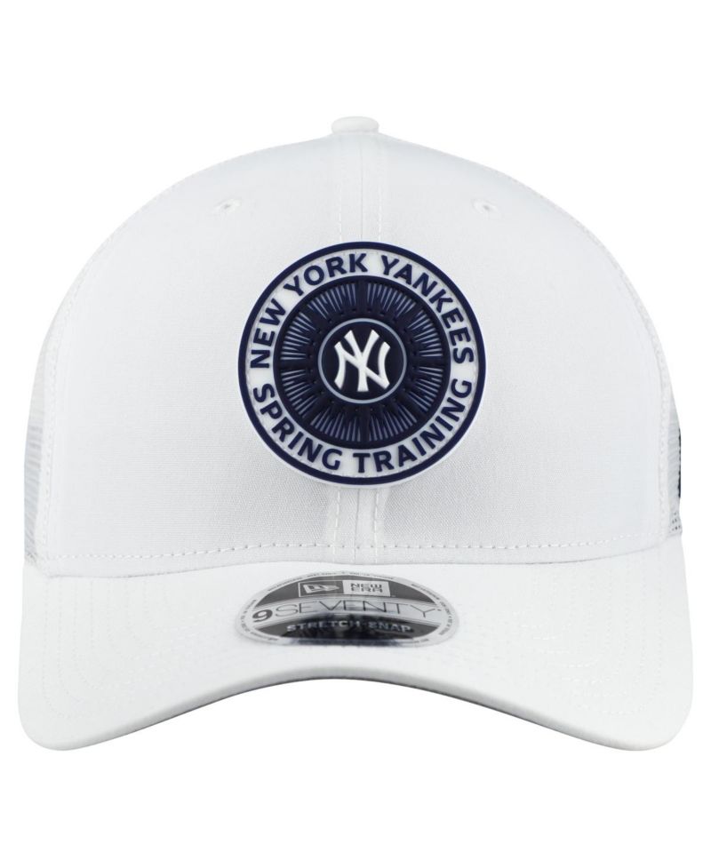 Men's White New York Yankees 2026 Spring Training Fan Pack 9SEVENTY Adjustable Trucker Hat