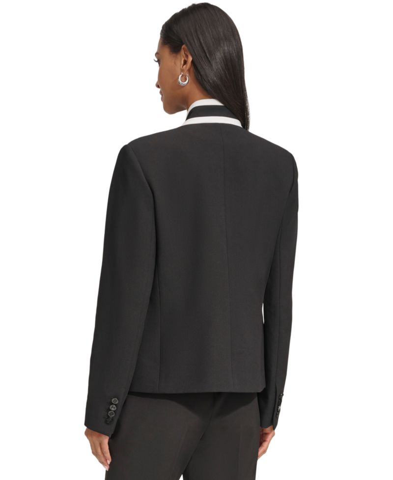 Women's Reverse Lapel One Button Blazer