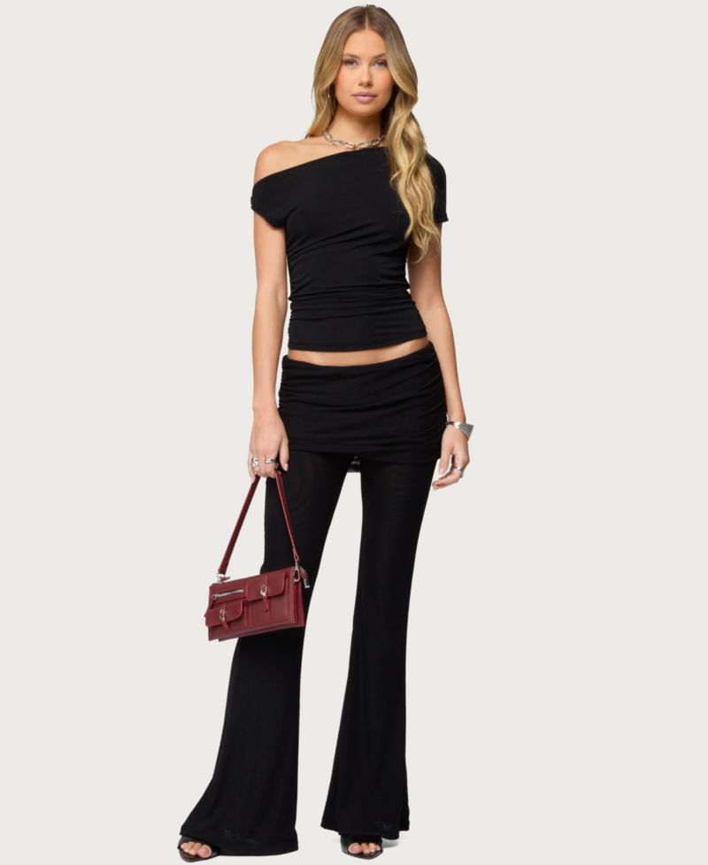 Women's Halli Twisted Off Shoulder Top