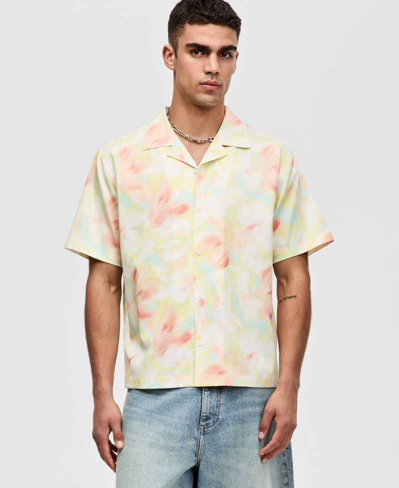 Men's Relaxed-Fit Floral Short-Sleeve Shirt