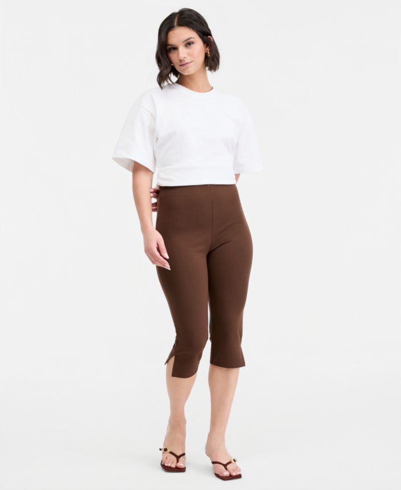 Women's Pull-On Capri Pants